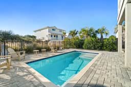 Emerald Shores