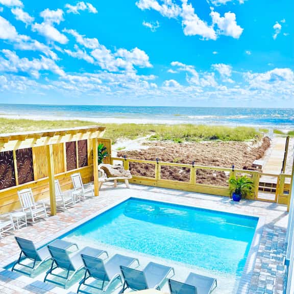 Island Getaway - Image 1