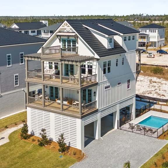 Sunshine Shores - Image 1