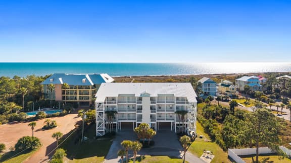 Gulfside Escape